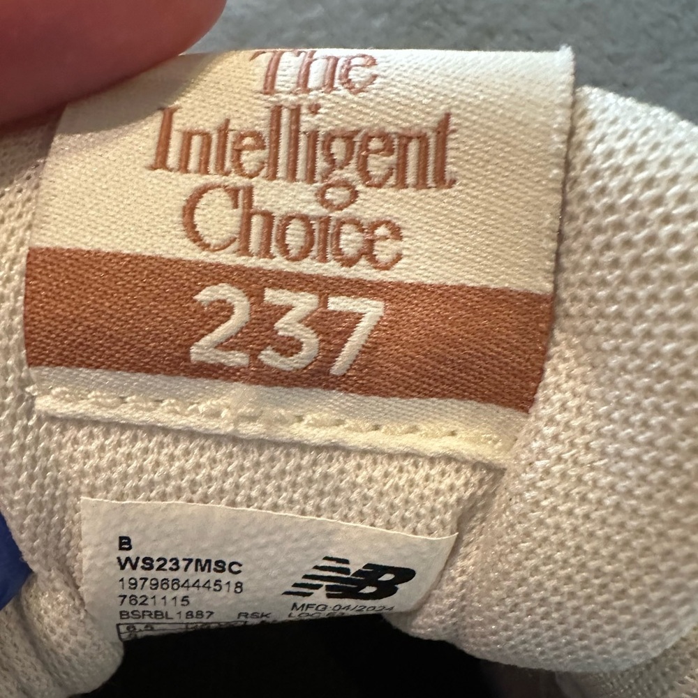 New Balance Women's Sneakers - Brown and Gold size 6.5 - Picture 12 of 12